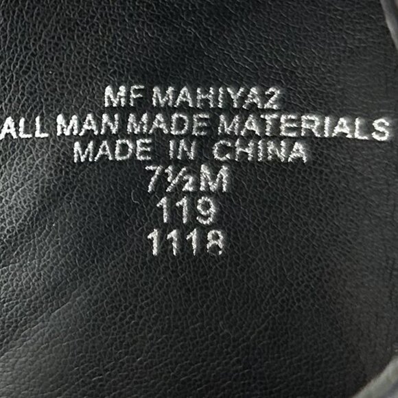 Marc Fisher Shoes Black Mahiya2 Studded Peep Toe Heels Booties - Picture 6 of 16